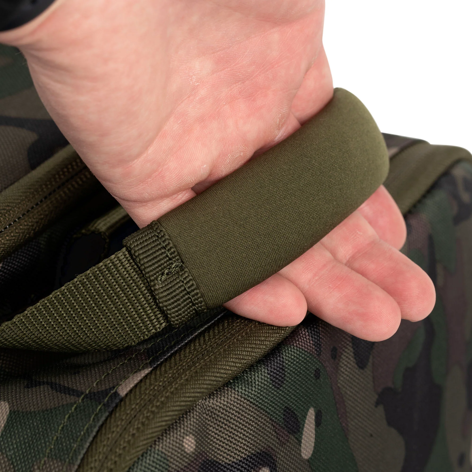 Trakker NXC Camo Pro Carryall Medium - Image 8